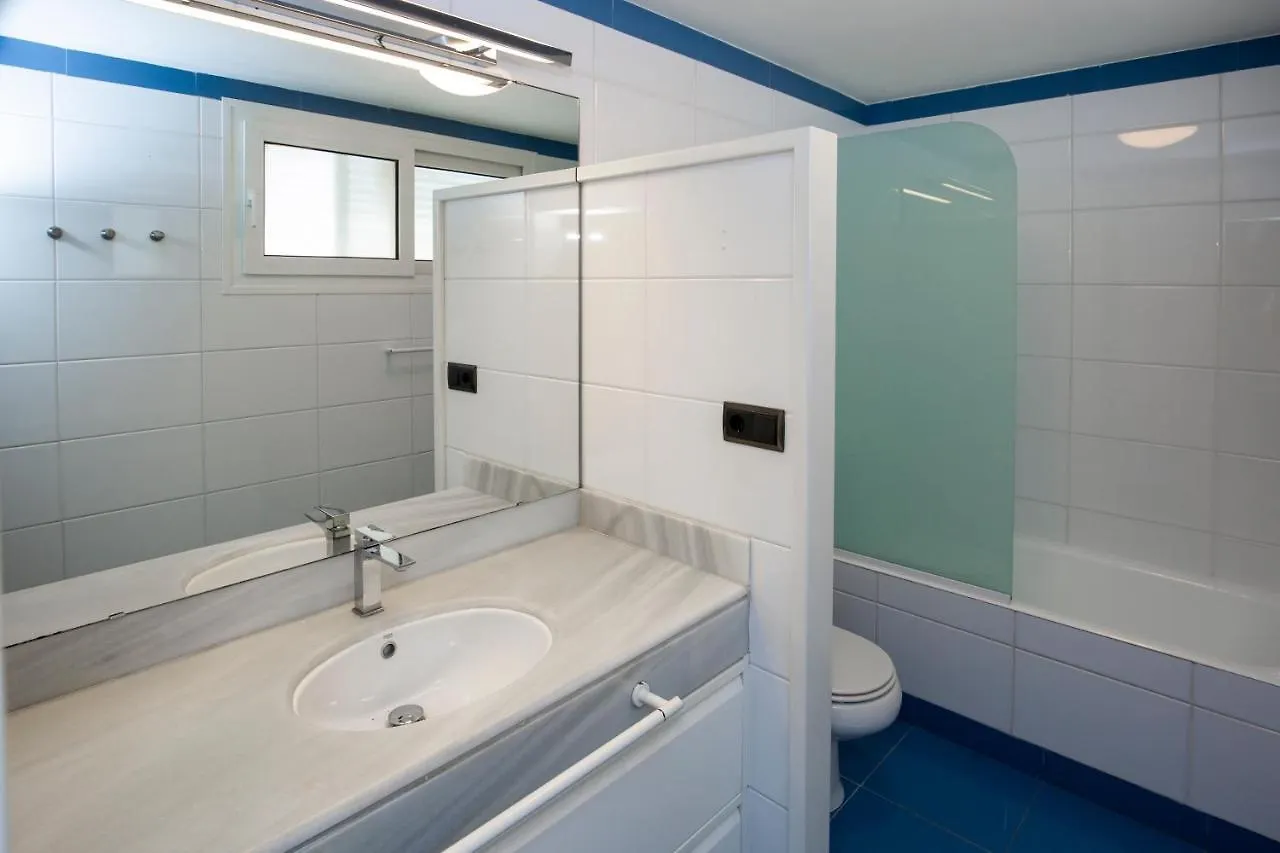 Glam Planet Costa Dorada Only Families Apartment Salou 0*,  Spain